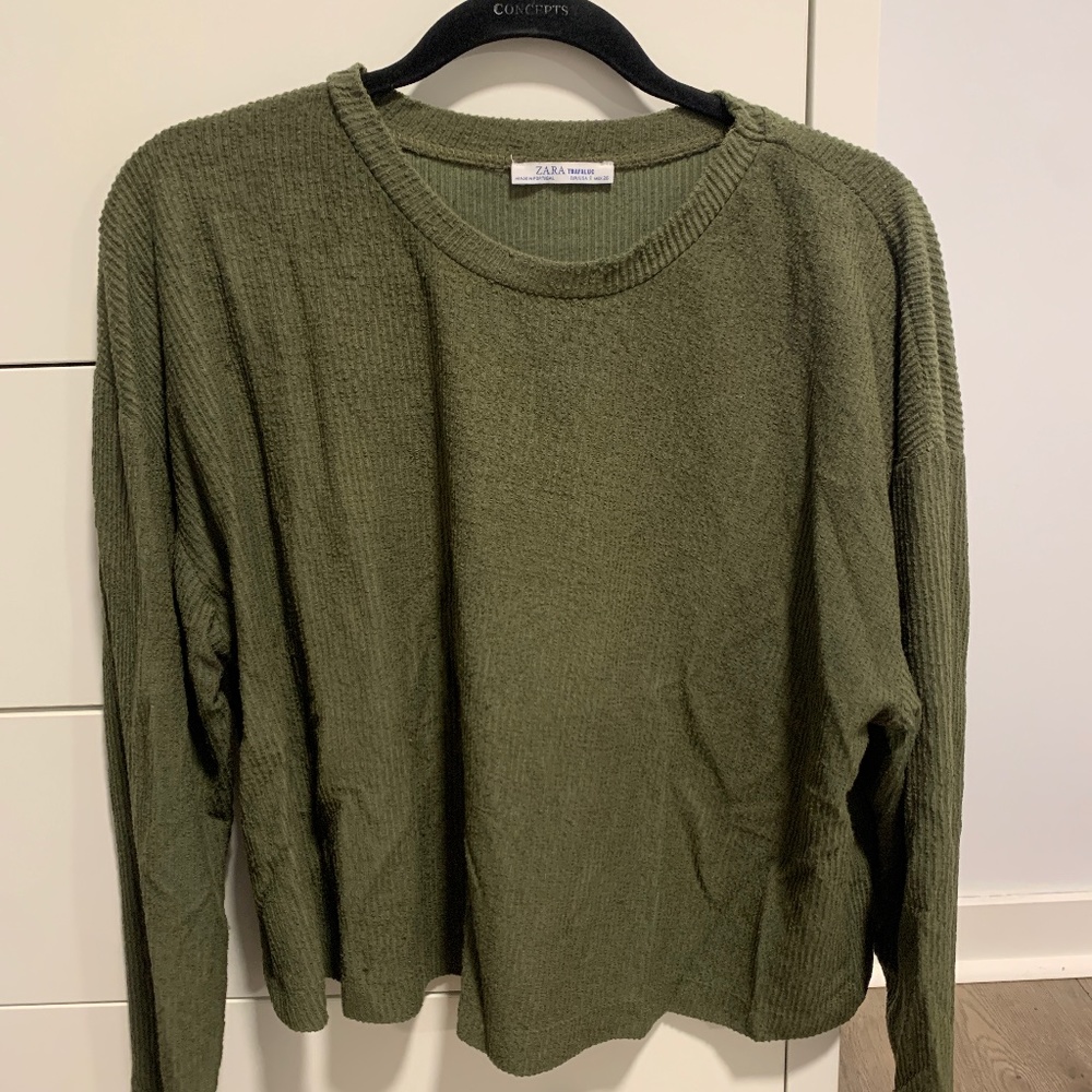 Ribbed long sleeve